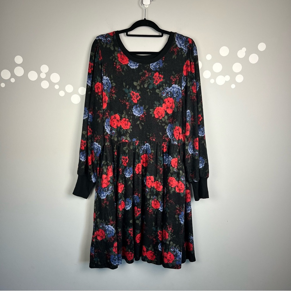 Torrid Babydoll Super Soft Plush Floral Black Dress Size 2X